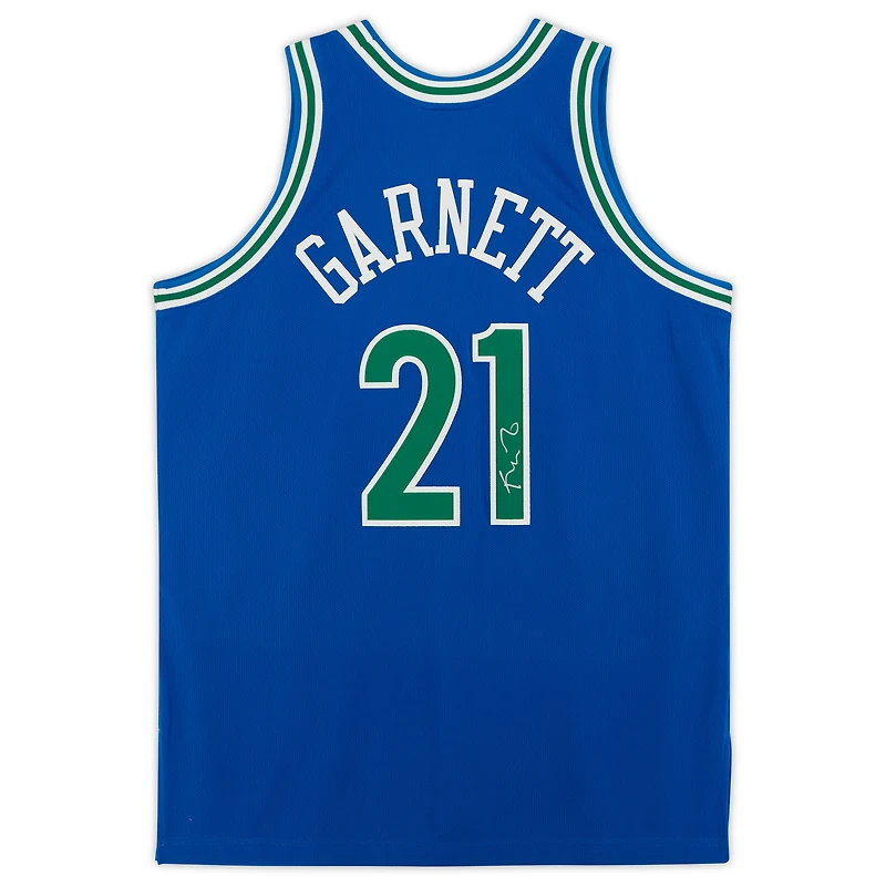 Maillot authentique Mitchell et Ness bleu autographié par Kevin Garnett des Minnesota Timberwolves 1995-96