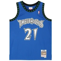 Maillot Swingman bleu autographié par Kevin Garnett des Minnesota Timberwolves Mitchell & Ness 2002-03