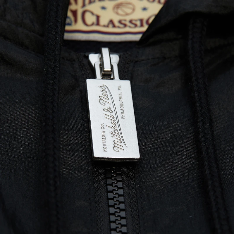 Veste coupe-vent à capuche zippée Mitchell & Ness Playmaker noire pour homme, modèle Minnesota Timberwolves