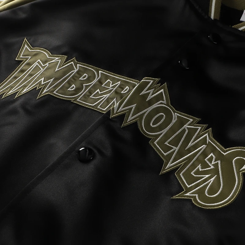 Veste Mitchell & Ness olive/noire Minnesota Timberwolves Clutch Satin Raglan Full-Snap pour homme