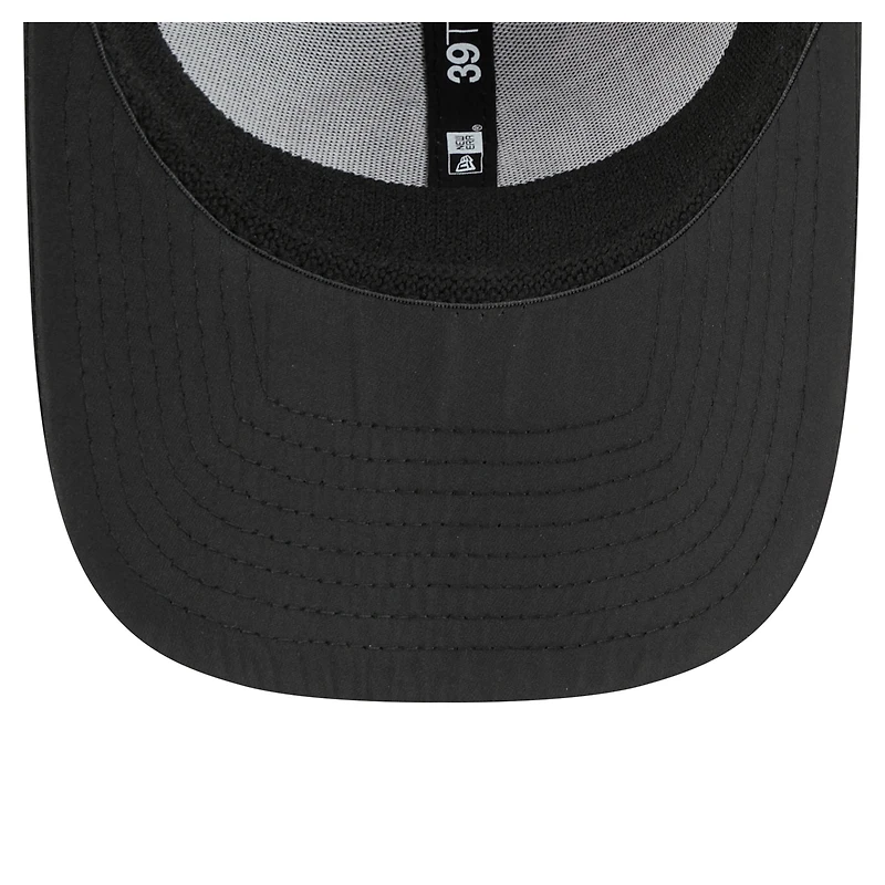 Men's New Era Black Minnesota Timberwolves Night 39THIRTY Flex Hat