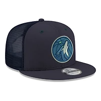 Casquette snapback New Era 9FIFTY pour homme, bleu marine, logo Minnesota Timberwolves Core, en maille.