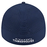 Casquette New Era bleu marine Minnesota Timberwolves Featherweight Poly Rope Flex 39Thirty pour homme