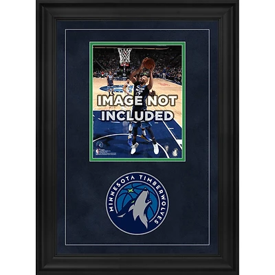 Cadre photo vertical de luxe 8" x 10" des Minnesota Timberwolves avec logo de l'équipe