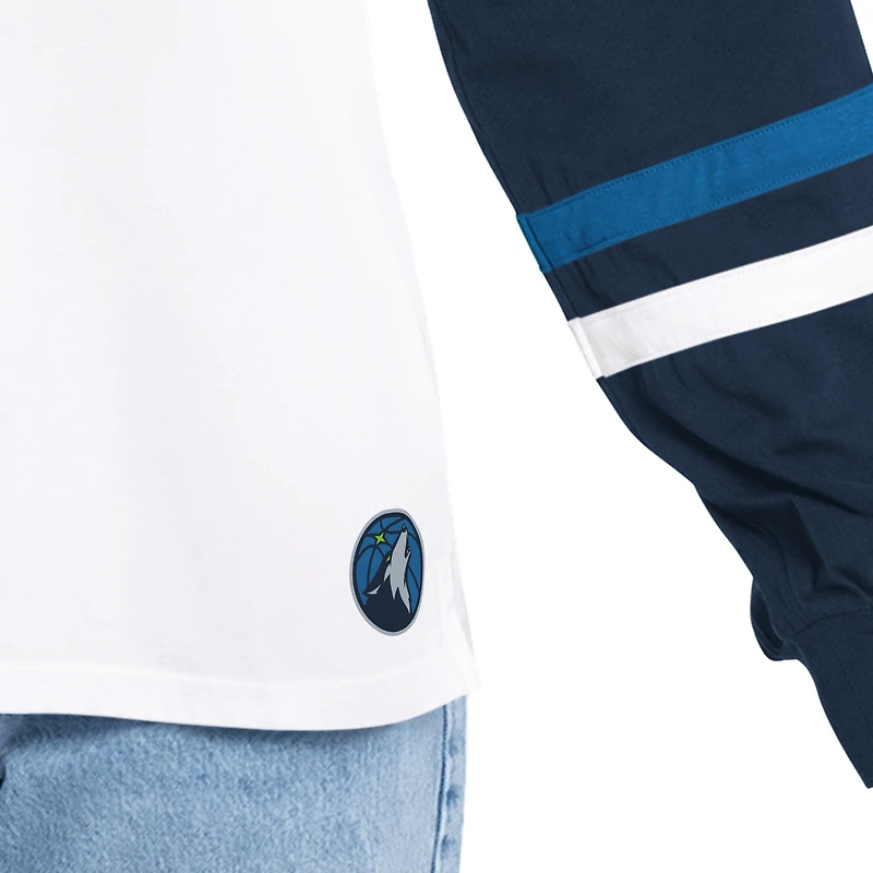 T-shirt à manches longues et capuche oversize G-III 4Her pour femme, par Carl Banks, blanc/marine, Minnesota Timberwolves, joueur clé