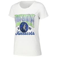 T-shirt blanc Stadium Essentials Minnesota Timberwolves Sky High pour femmes