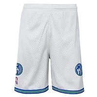 Short Swingman blanc Mitchell & Ness pour jeunes des Minnesota Timberwolves