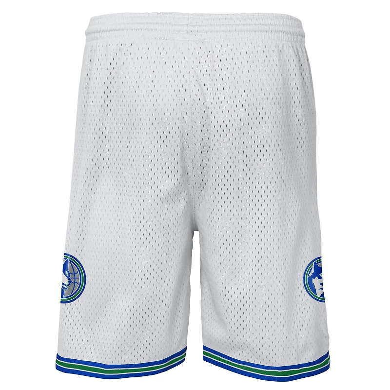 Short Swingman blanc Mitchell & Ness pour jeunes des Minnesota Timberwolves