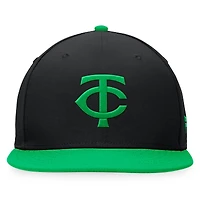 Men's Fanatics Black/Kelly Green Minnesota Twins Lucky Snapback Hat