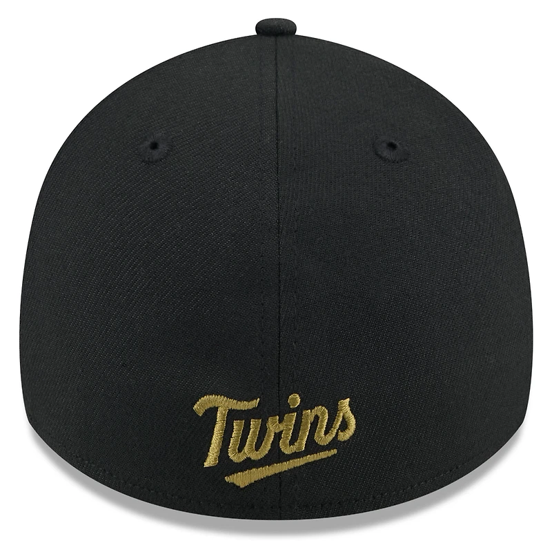 Men's New Era  Black Minnesota Twins 2024 Armed Forces Day 39THIRTY Flex Hat