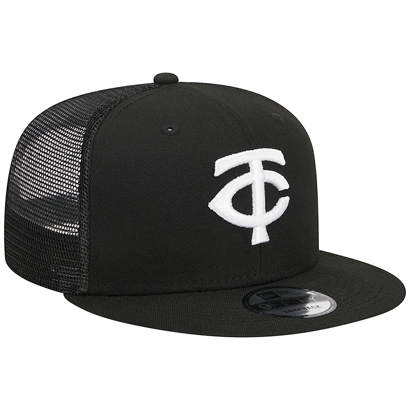 Men's New Era Black Minnesota Twins Trucker 9FIFTY Snapback Hat