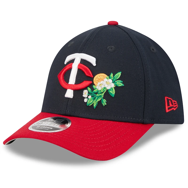 Casquette New Era Flex pour homme, bleu marine/rouge, Minnesota Twins, entraînement de printemps 2026, modèle M-Crown 39THIRTY