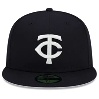 Casquette ajustée New Era pour homme Minnesota Twins 2023 Authentic Collection Alternate 59FIFTY bleu marine