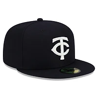 Casquette ajustée New Era pour homme Minnesota Twins 2023 Authentic Collection Alternate 59FIFTY bleu marine