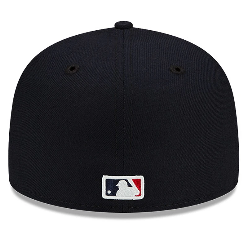 Casquette ajustée New Era pour homme Minnesota Twins 2023 Authentic Collection Alternate 59FIFTY bleu marine