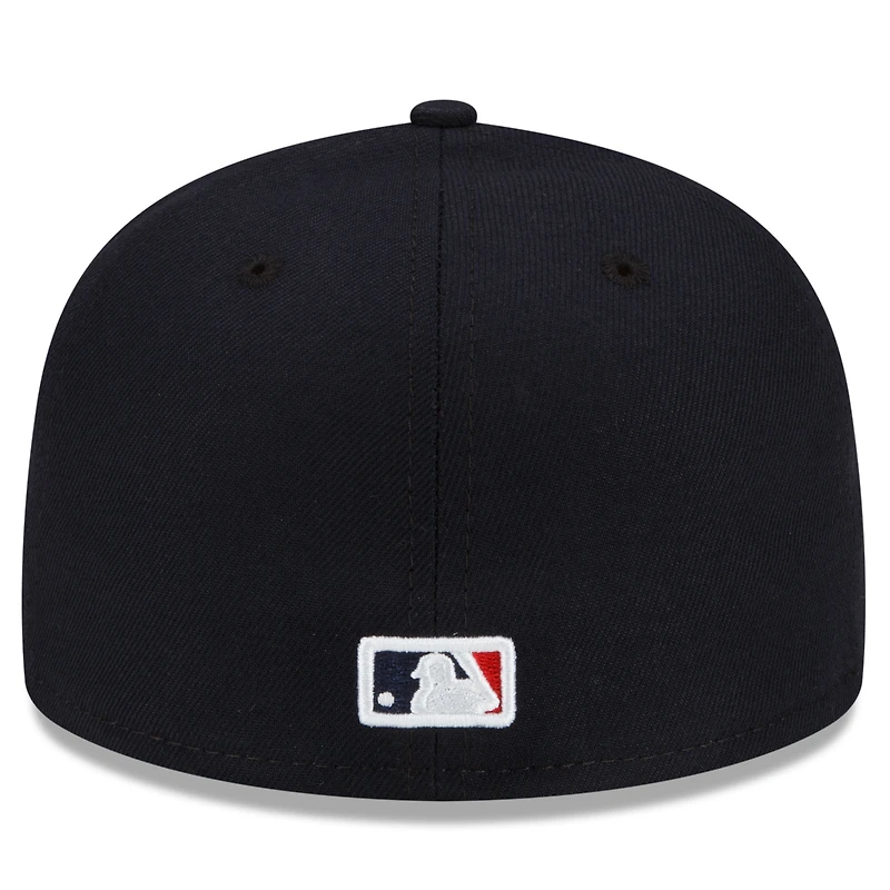 Men's New Era  Navy Minnesota Twins 2023 Authentic Collection Road 59FIFTY Fitted Hat