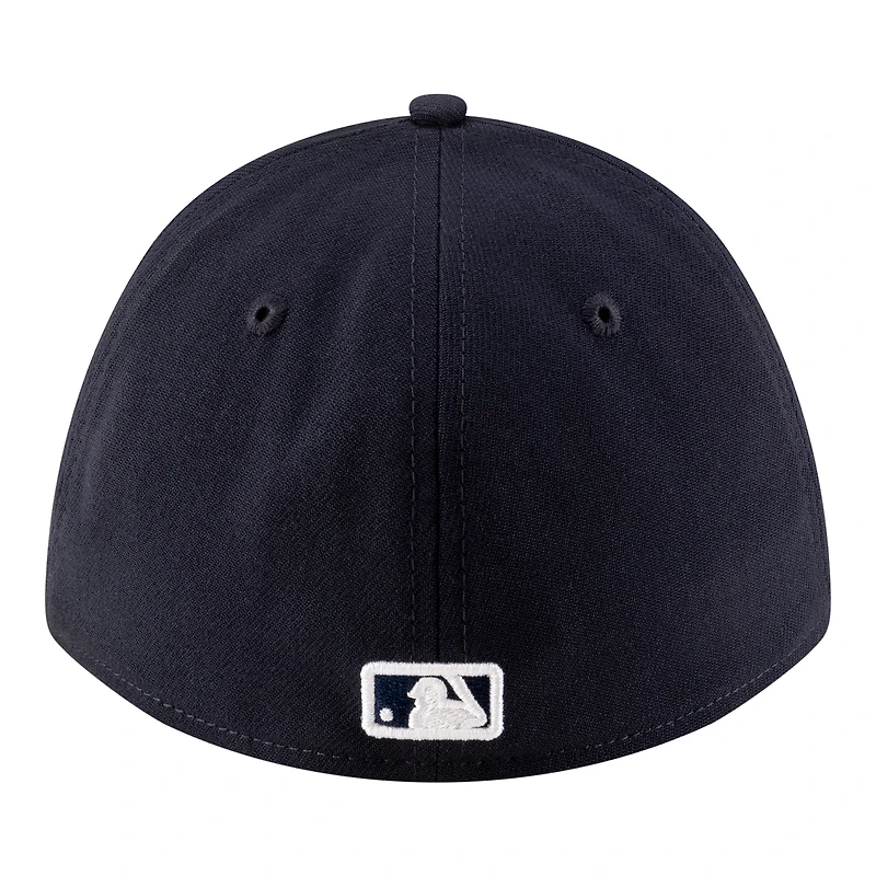 Men's New Era Navy Minnesota Twins Alternate Player Replica 39THIRTY M-Crown Flex Hat