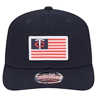 Casquette extensible à bouton-pression New Era bleu marine avec drapeau des Twins du Minnesota 9SEVENTY pour homme