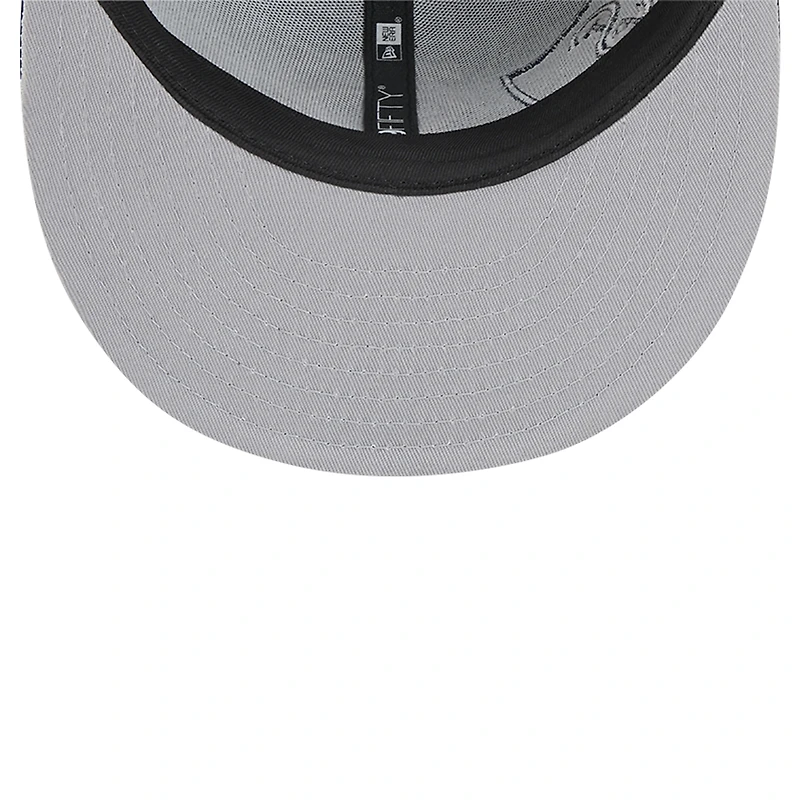 Men's New Era Navy Minnesota Twins Logo Strike 9FIFTY Snapback Hat