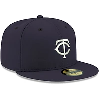Men's New Era Navy Minnesota Twins White Logo 59FIFTY Fitted Hat