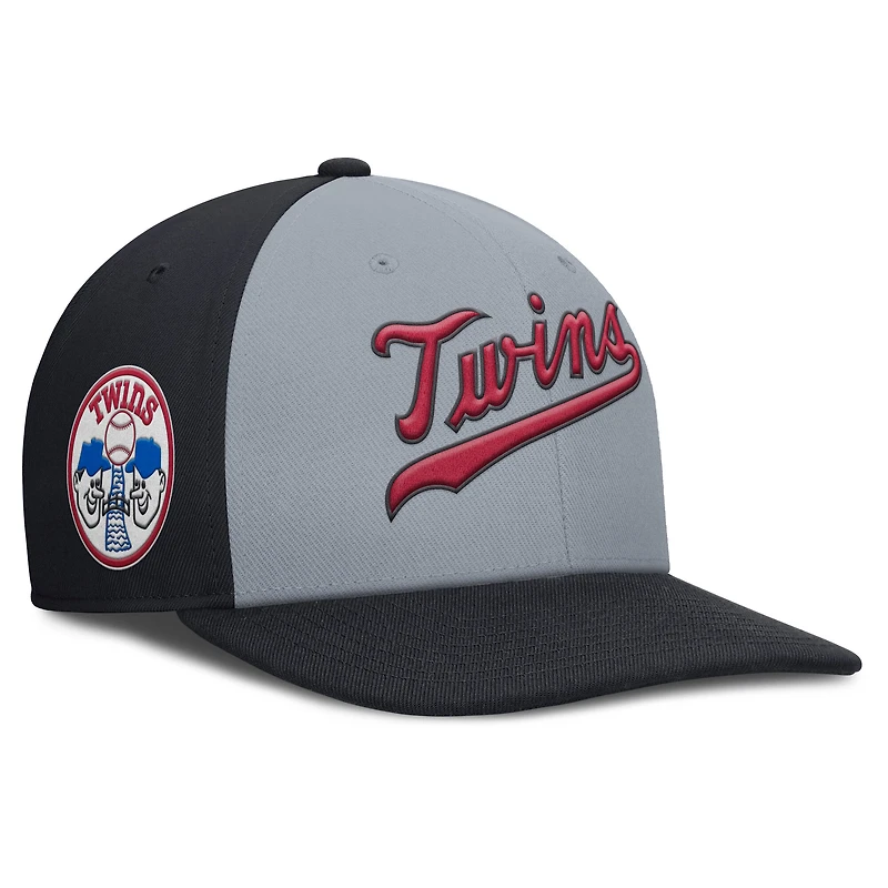 Casquette Snapback Pro Performance Nike pour homme gris/bleu marine Minnesota Twins