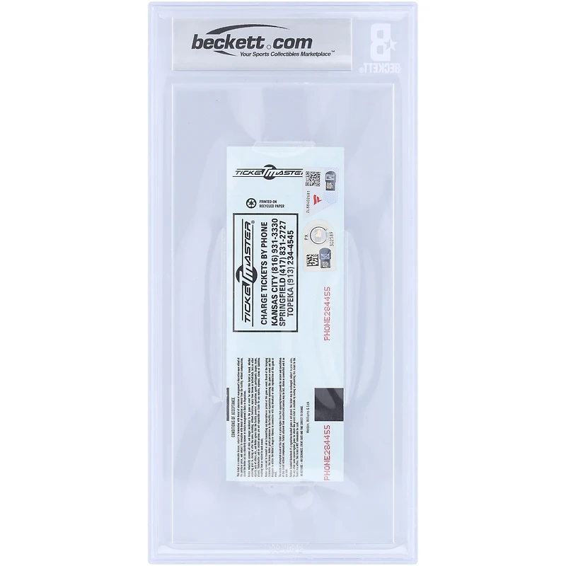 Billet souvenir autographié par Paul Molitor des Twins du Minnesota, commémorant son 3 000e coup sûr en carrière. Billet authentifié par Beckett Fanatics Witnessed Auto 10 du 16 septembre 1996 avec inscription « 3000 Hit ».