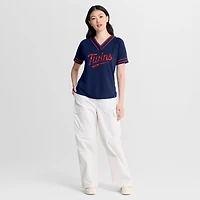 T-shirt raglan à col en V Fanatics Navy Minnesota Twins Diva Race Ahead pour femme