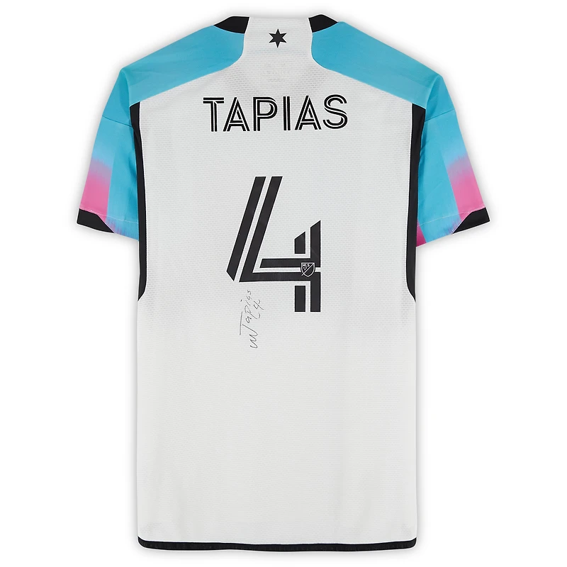 Maillot adidas blanc dédicacé par Miguel Tapias du Minnesota United FC, numéro 4, utilisé lors du match de la saison 2024 de la MLS - Taille M