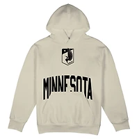 Sweat à capuche unisexe Stadium Essentials Sand Minnesota United FC Surrender