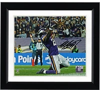Photographie de célébration autographiée par Adrian Peterson des Vikings du Minnesota 8" x 10"