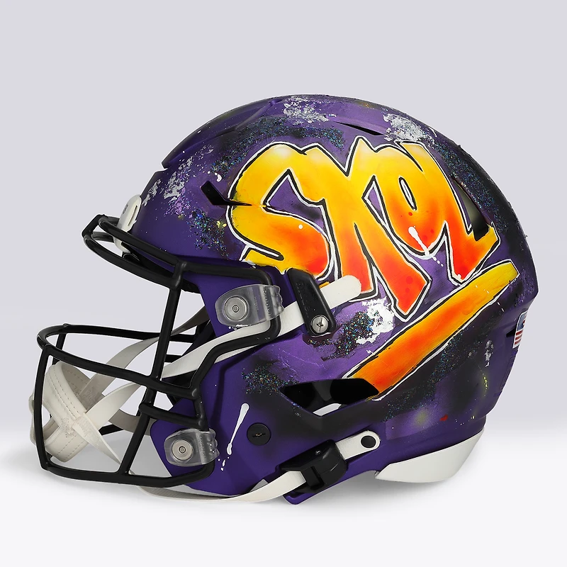 Casque Riddell Speed ​​Flex Authentic autographié par Justin Jefferson (Minnesota Vikings) - Illustration de Lady Jday - Édition limitée n° 1/1