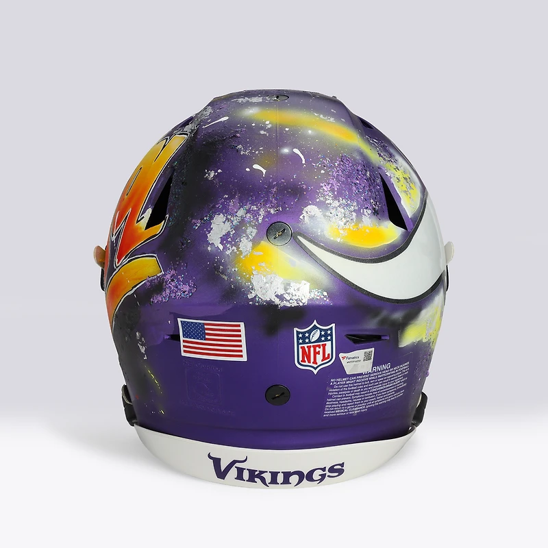 Casque Riddell Speed ​​Flex Authentic autographié par Justin Jefferson (Minnesota Vikings) - Illustration de Lady Jday - Édition limitée n° 1/1