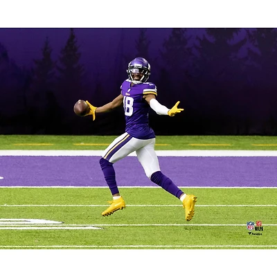 Photographie non signée de Justin Jefferson des Vikings du Minnesota en train courir pour un touchdown