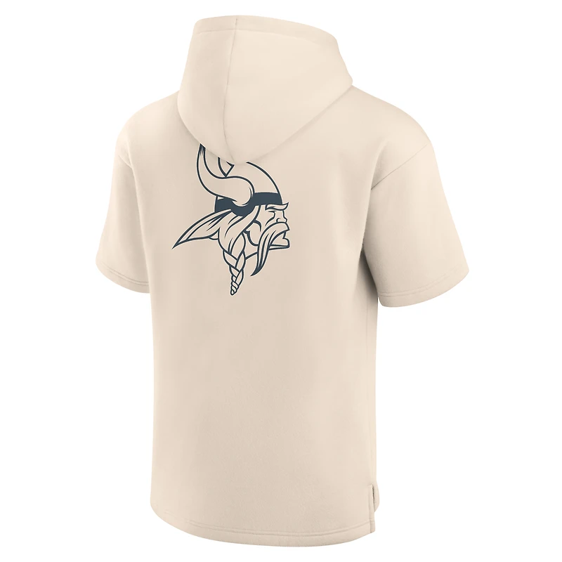 Sweat à capuche manches courtes pour homme Fanatics Crème Minnesota Vikings Elements Future Ground Lettering