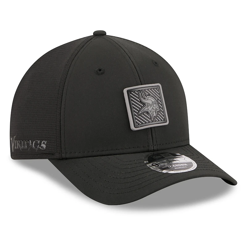 Men's New Era Black Minnesota Vikings 2026 NFL Training Camp 9FORTY Adjustable Hat