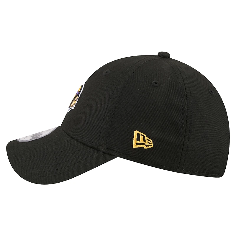 Men's New Era  Purple Minnesota Vikings Core Team 9FORTY Adjustable Hat