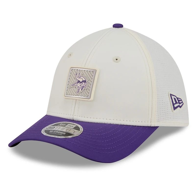 Men's New Era Cream/Purple Minnesota Vikings 2026 NFL Training Camp 39THIRTY M-Crown Flex Hat