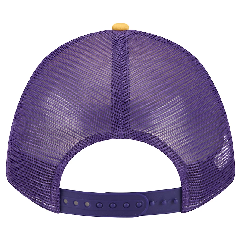 Men's New Era  Gold Minnesota Vikings  Linear A-Frame 9FORTY Adjustable Hat