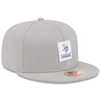 Casquette ajustée New Era grise Minnesota Vikings 2025 Sideline Quill Tech 59FIFTY pour homme