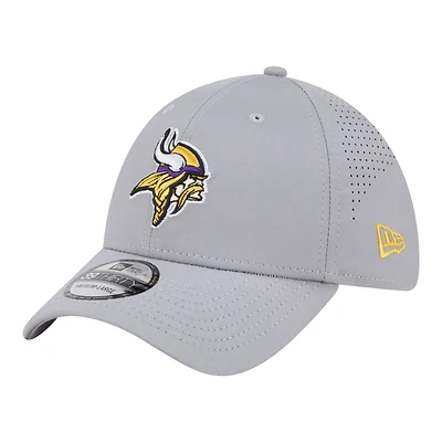Casquette New Era Flex grise Minnesota Vikings perforée pour homme 39THIRTY