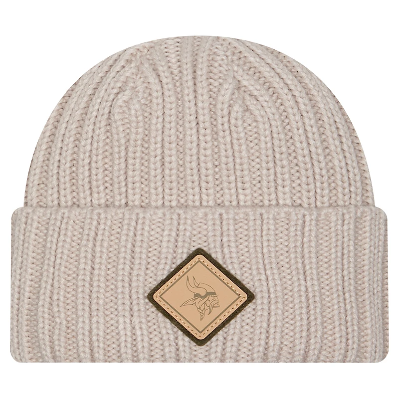 Bonnet en tricot à revers beige clair avec logo appliqué des Vikings du Minnesota de New Era pour homme
