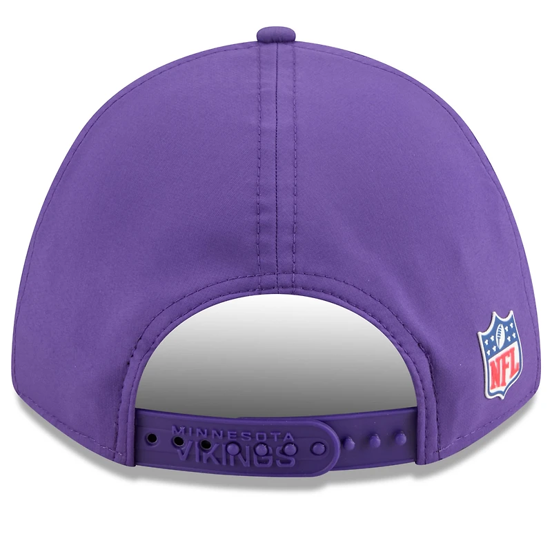 Men's New Era Purple Minnesota Vikings 2025 Sideline  M-Crown 9FORTY Adjustable Hat