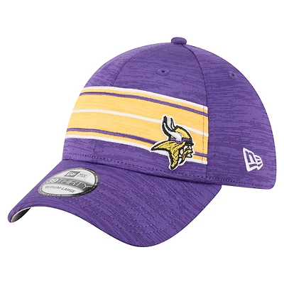 Casquette 39THIRTY Flex violette à rayures des Vikings du Minnesota de New Era pour homme