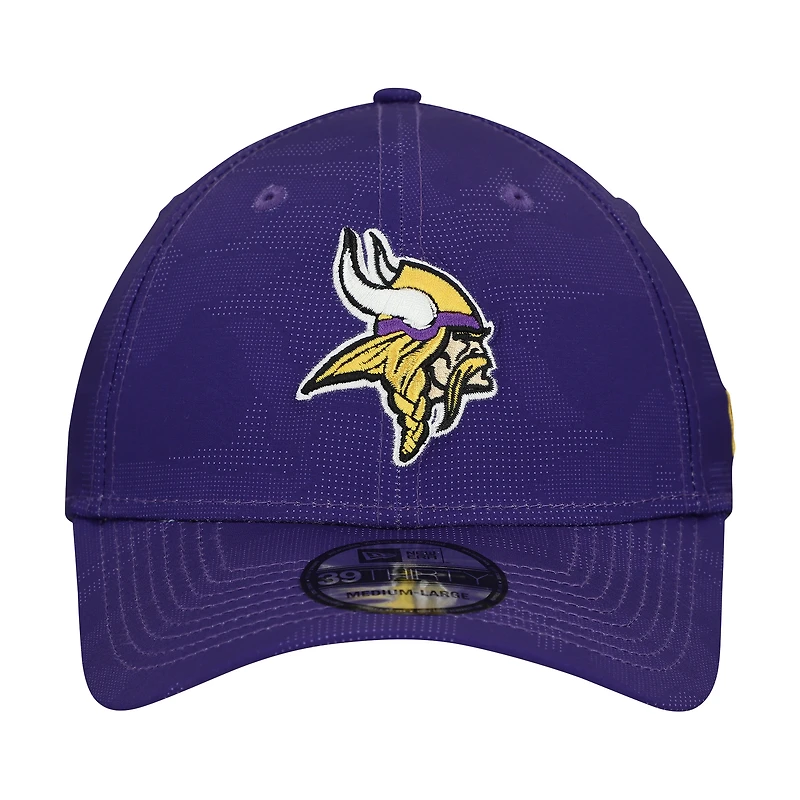 Men's New Era Purple Minnesota Vikings Tonal Camo 39THIRTY Stretch Fit Hat