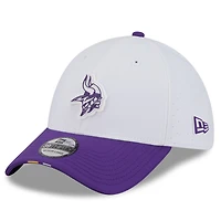 Men's New Era  White/Purple Minnesota Vikings 2025 NFL Training Camp 39THIRTY Flex Hat