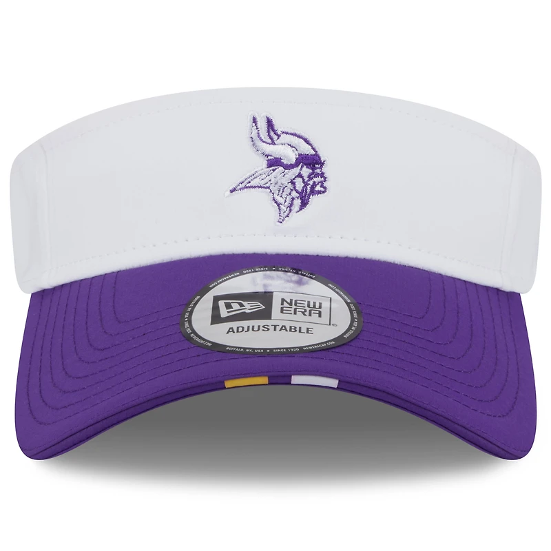 Visière ajustable New Era blanche/violette pour homme, camp d'entraînement NFL 2025 des Vikings du Minnesota