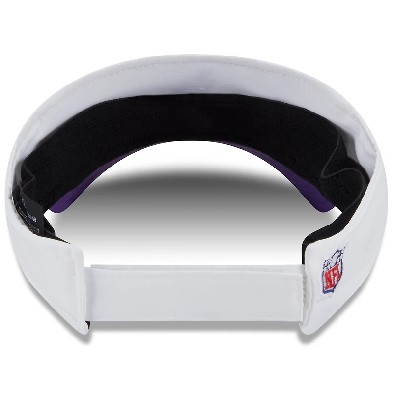 Visière ajustable New Era blanche/violette pour homme, camp d'entraînement NFL 2025 des Vikings du Minnesota