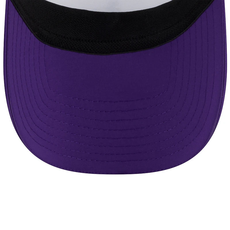 Visière ajustable New Era blanche/violette pour homme, camp d'entraînement NFL 2025 des Vikings du Minnesota