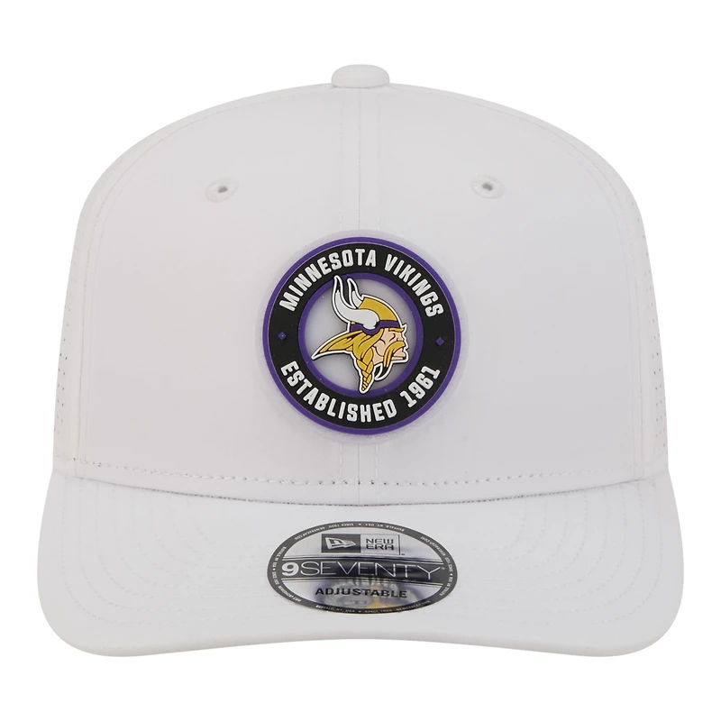 Men's New Era  White Minnesota Vikings COOLERA 9SEVENTY Adjustable Hat