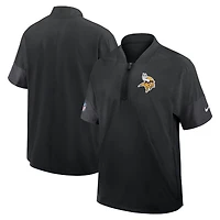 Veste d'entraîneur Nike Dri-FIT à manches courtes et fermeture éclair quart de tour, modèle Sideline, pour homme, noire, Minnesota Vikings.